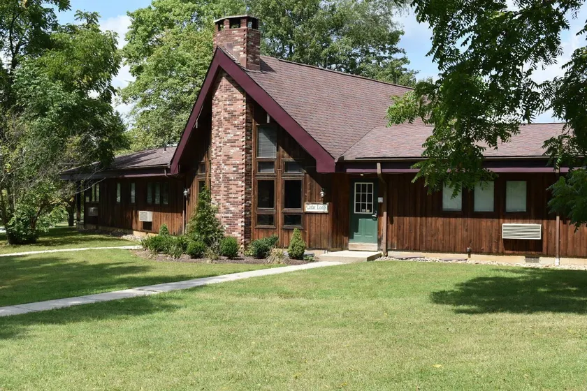 Foggy Mountain Lodge - Image 1