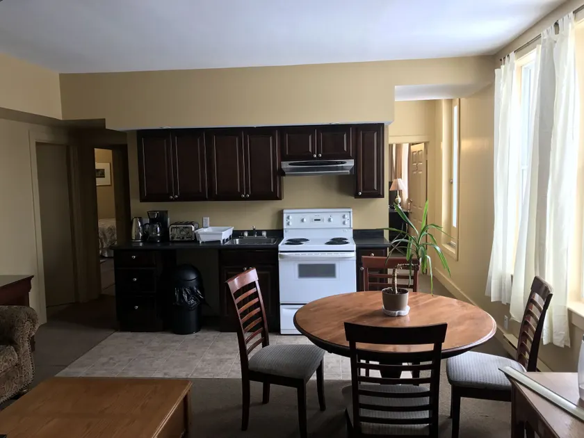 Bond Guest House - Image 1