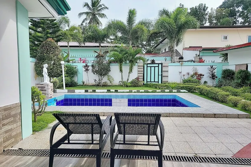 Jewelry Resort and Villas Tagaytay - Image 1