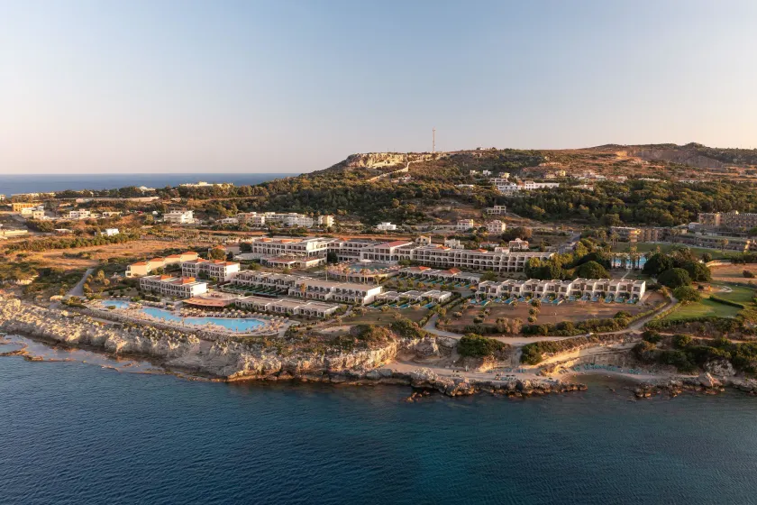 KRESTEN ROYAL Euphoria Resort - Image 1