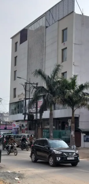 Hotel palm luxury inn - Image 1