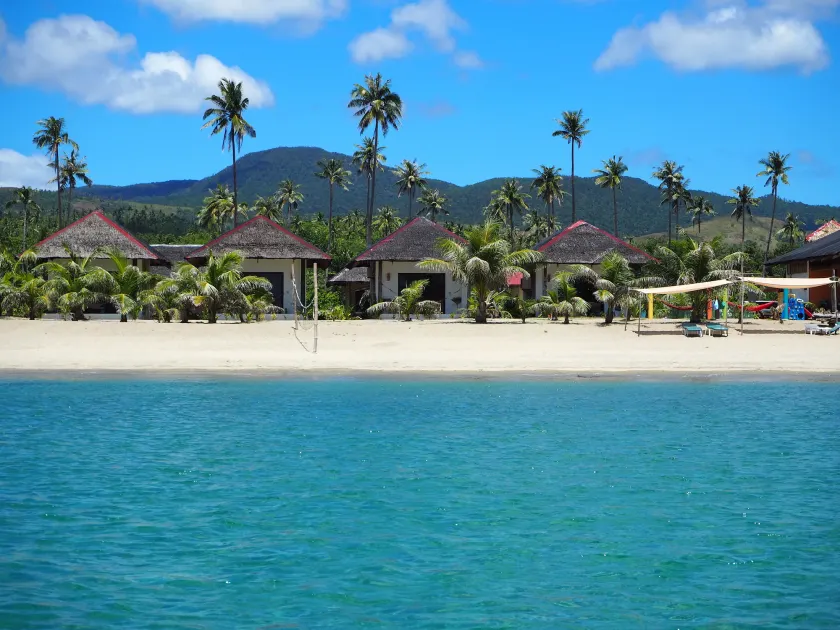 Footprints Beach Resort - Image 1