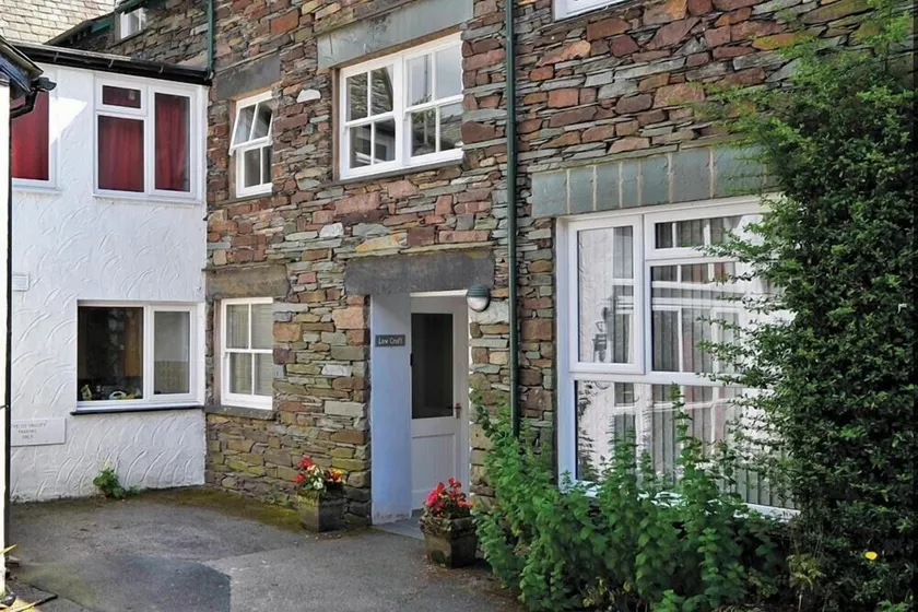 Low Croft Cottage - Image 1