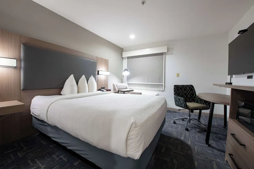 Best Western Lafayette Inn - Image 1