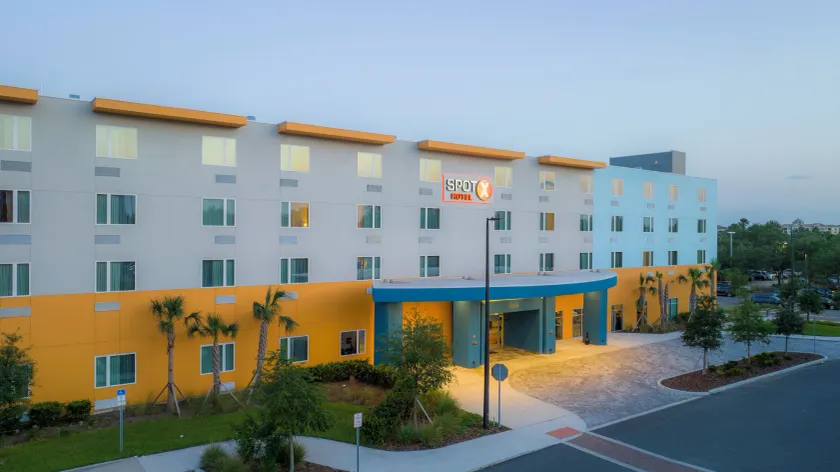 SPOT X Hotel Orlando Intl Dr by The Red Collection - Image 1