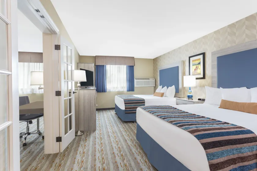 SilverStone Inn & Suites Spokane Valley - Image 1