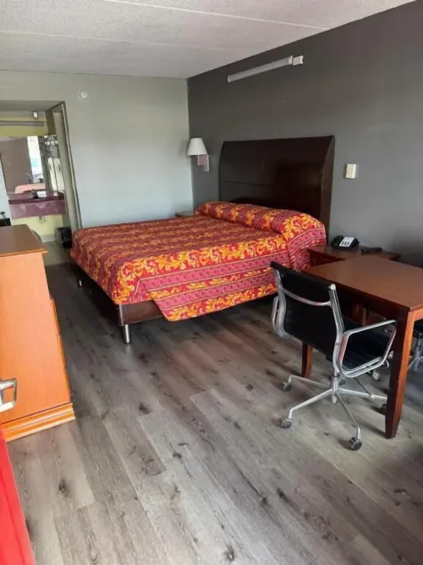 Regency Inn - Zimmer