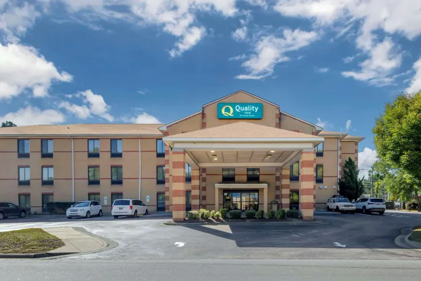 Quality Inn Raleigh Downtown - Image 1