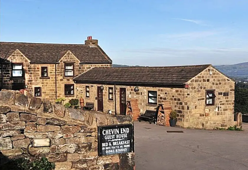 Chevin End Guest House - Image 1