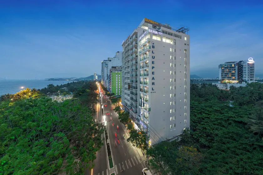 Blue Pearl Hotel - Image 1