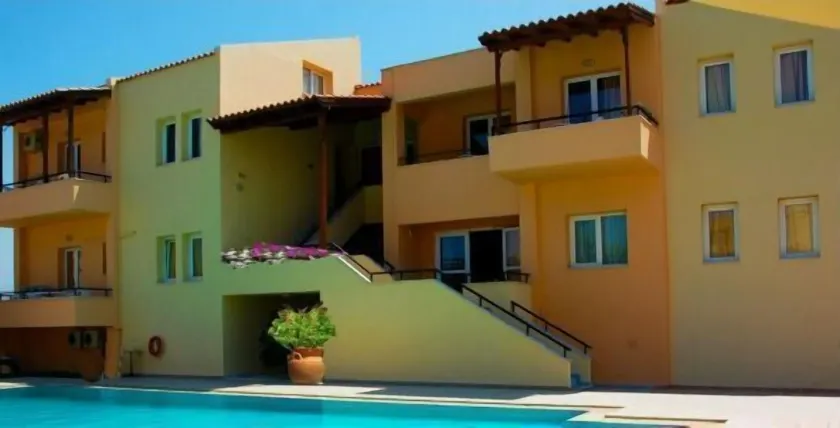 Mythos Beach Hotel Apartments - Image 1