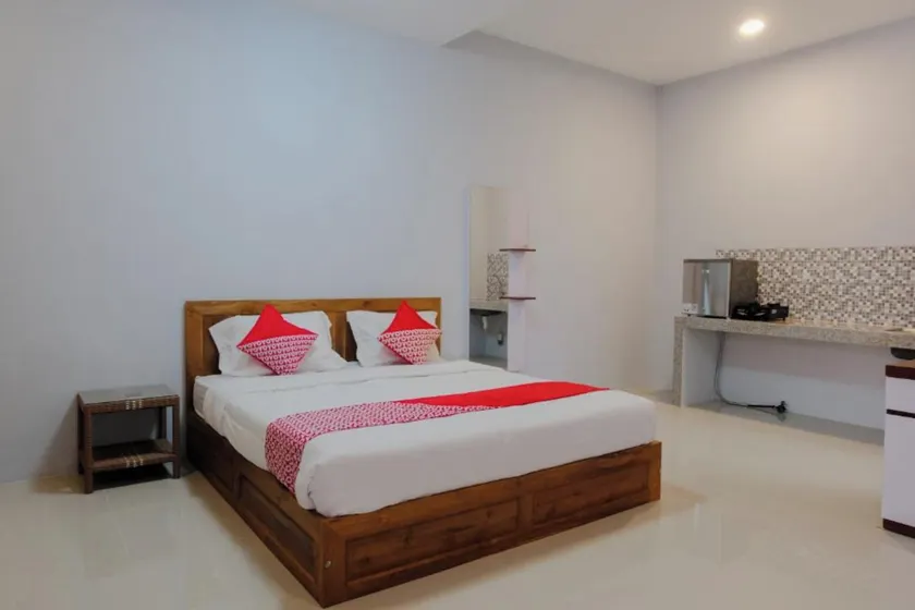 Hotel O Kate'el Inn - Image 1