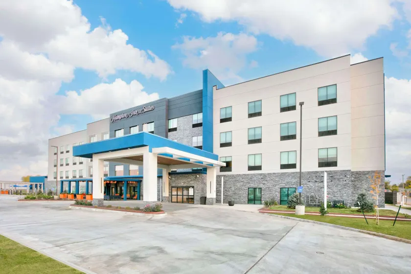Hampton Inn & Suites Dalhart - Image 1