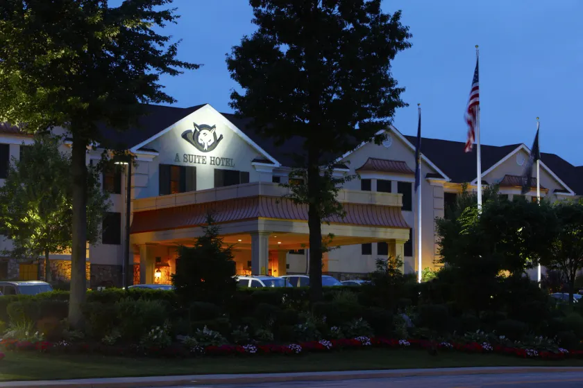The Inn At Fox Hollow Hotel - Image 1