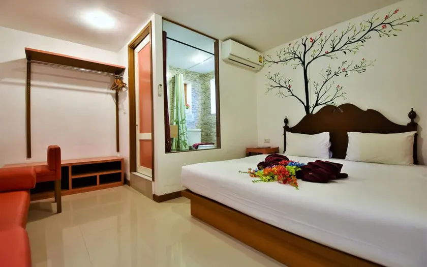 Phi Phi Arboreal Resort - Image 1