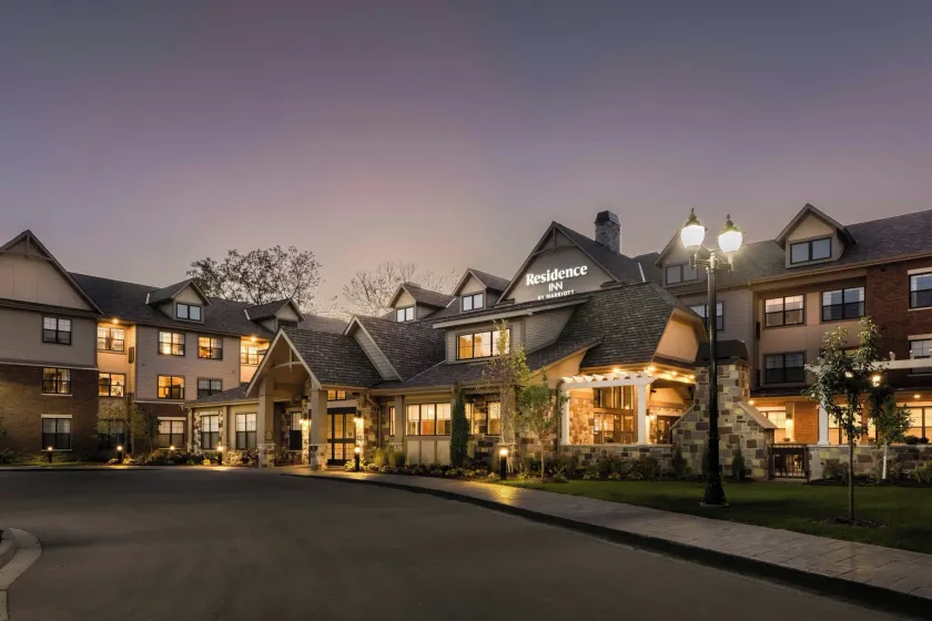 Residence Inn by Marriott Milwaukee Brookfield - Image 1