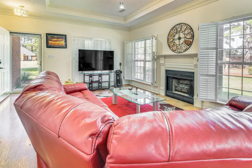 6 Mi to Dtwn Albany: Convenient Home w/ Patio - Image 1