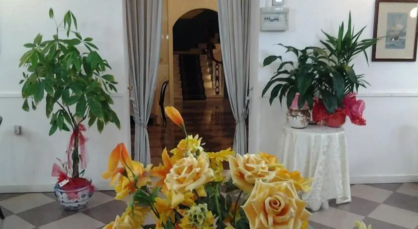 Antico Hotel Moderno - Image 1
