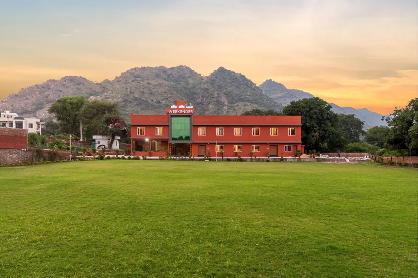Weekender Resort - Image 1