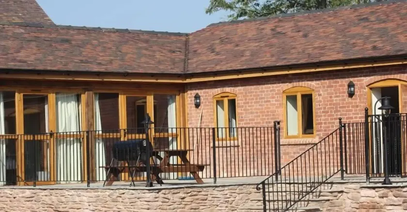 Durstone Cottages - Image 1