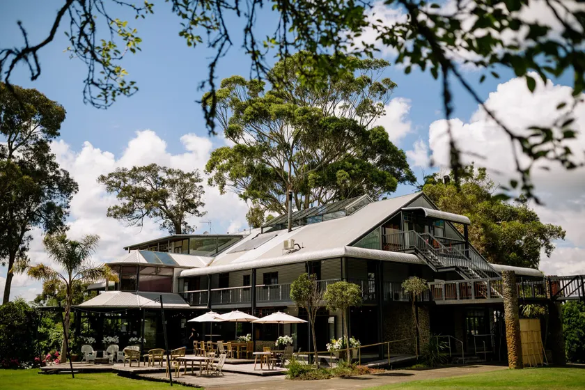 The Narrows Landing Hotel - Image 1