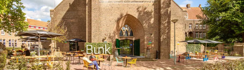 Bunk Hotel Amsterdam - Image 1