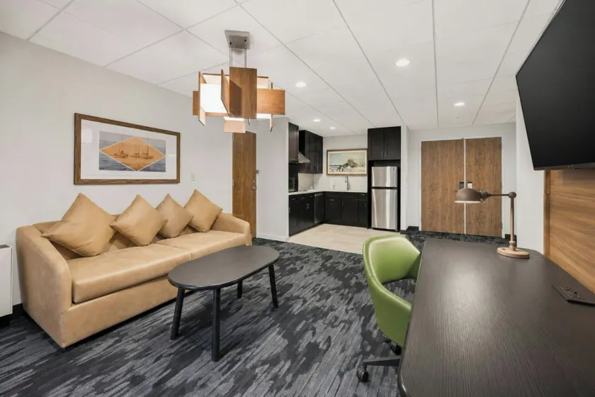Fairfield by Marriott Inn & Suites Mount Pleasant, WI - Image 1