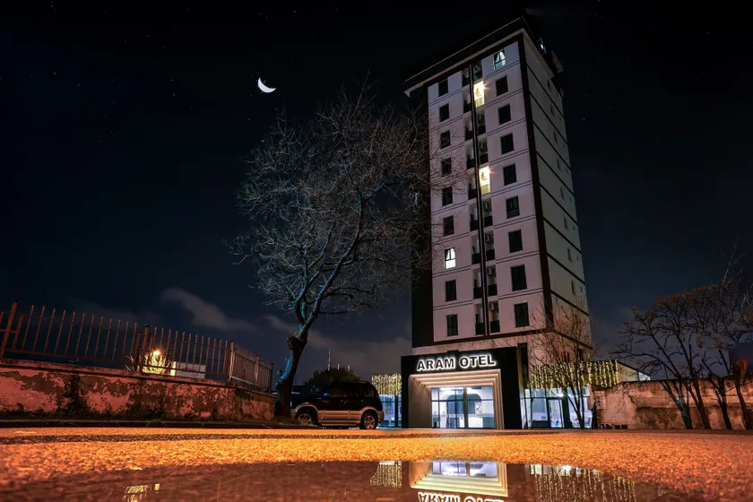 Aram Otel Business & Luxury - Image 1