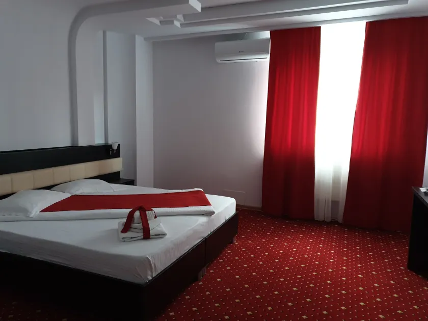 Hotel Magic - City Center - Image 1