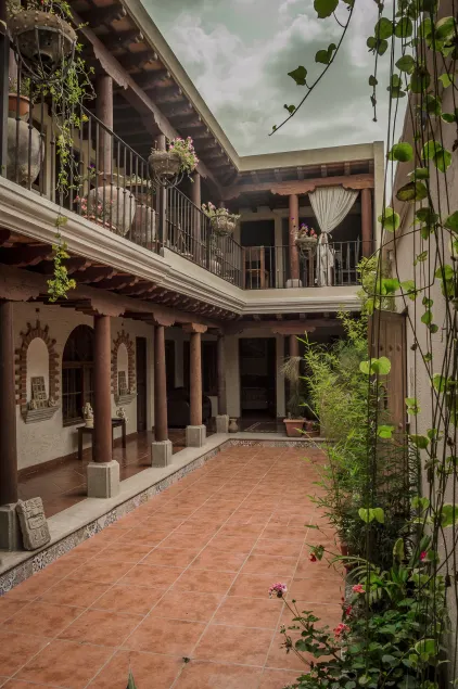 Hotel Mansion Del Rey - Image 1