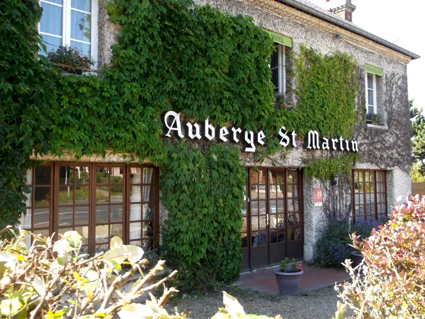 Logis Hôtel Restaurant Auberge Saint Martin - Image 1