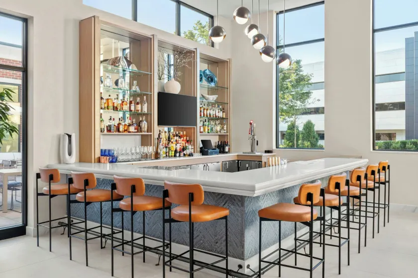 Residence Inn by Marriott Melville - Image 1