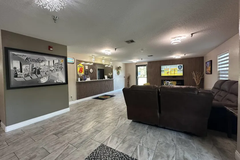 Super 8 by Wyndham Kinder/Coushatta near Casino - Hall