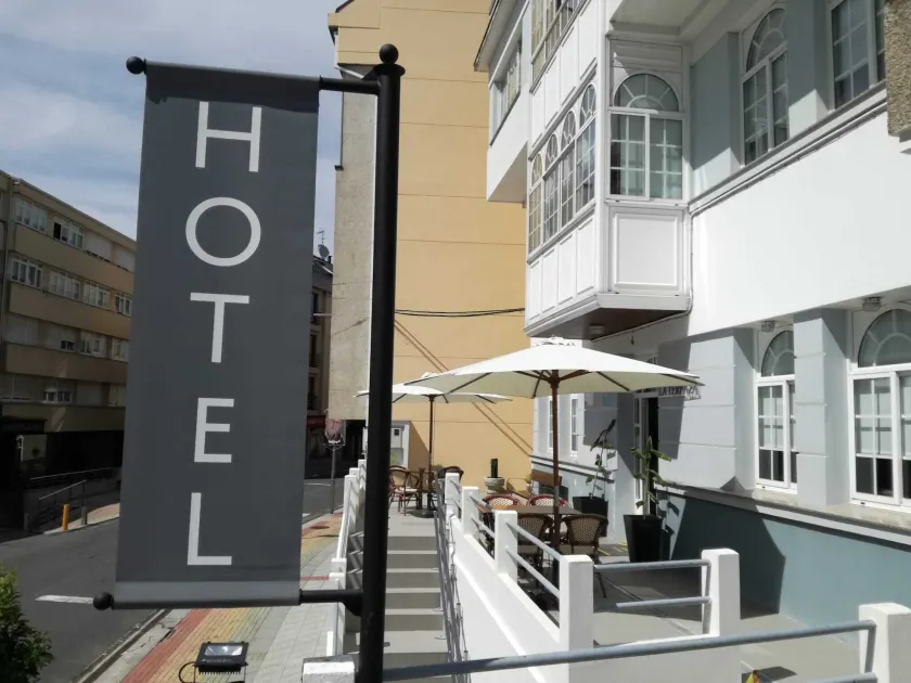 Hotel La Terraza - Image 1