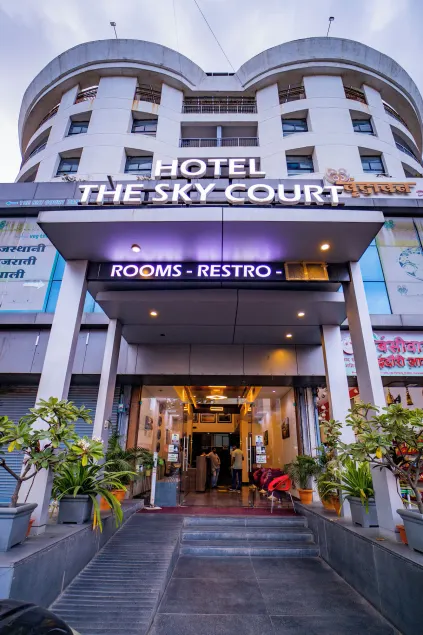 The Sky Court - An Hospitality - Entrée intérieure