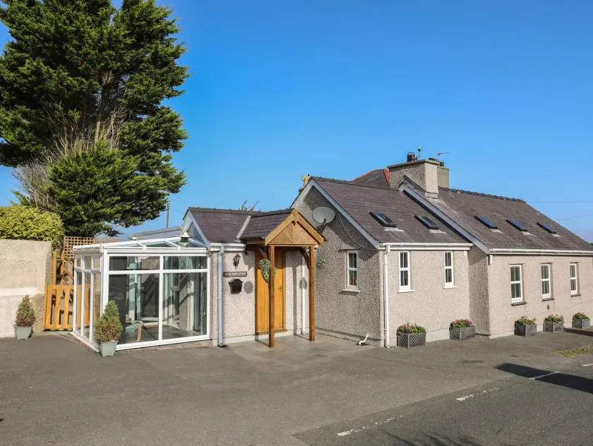 Hazel Bank Cottage - Image 1