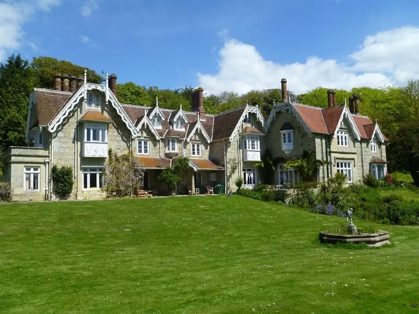 Lisle Combe - Image 1