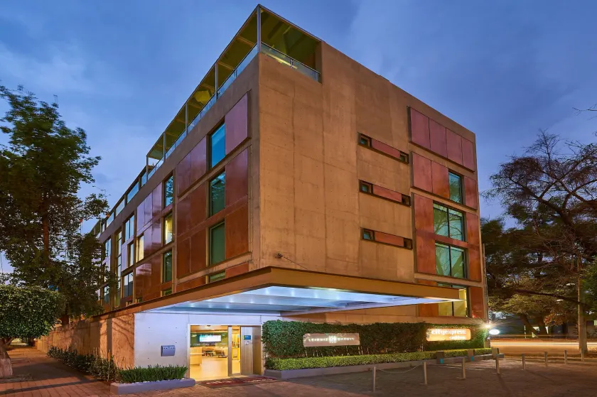 City Express Suites by Marriott Ciudad de México Anzures - Image 1