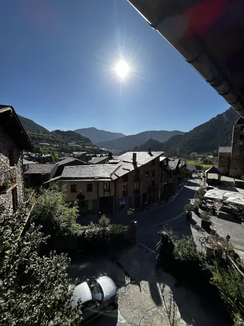 Hotel Santa Bàrbara De La Vall D'ordino - Image 1