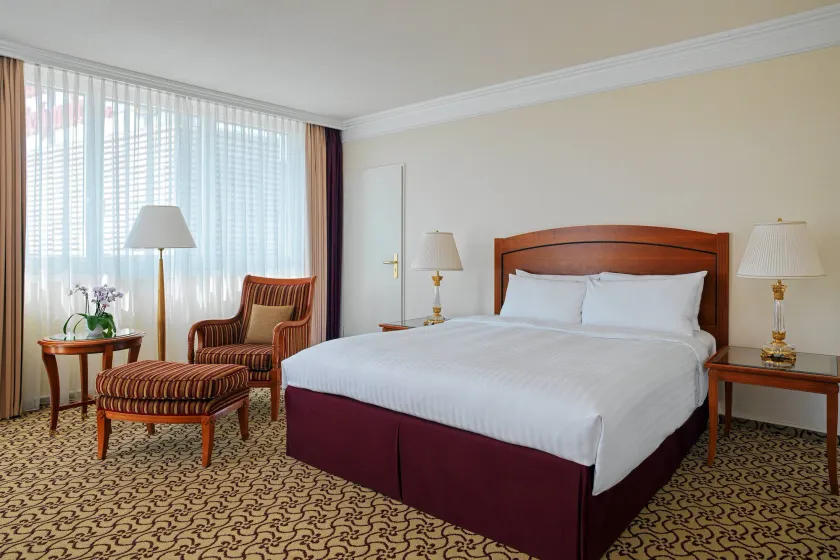 Leipzig Marriott Hotel - Image 1