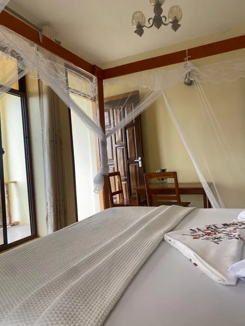 Mikoko Beach & Cottages - Room