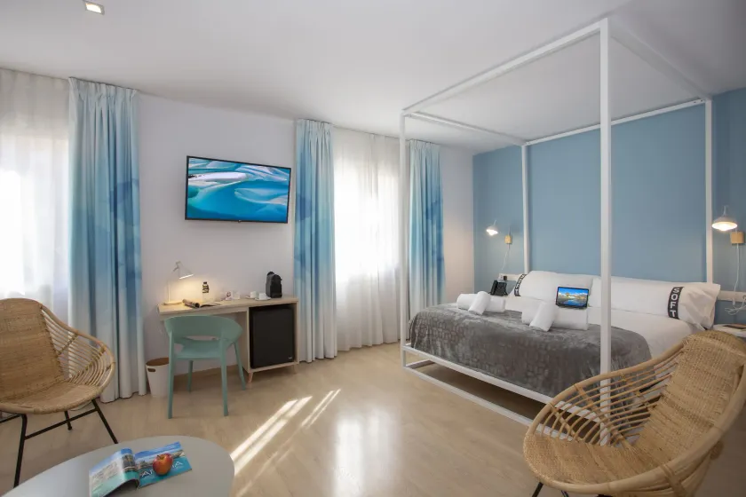 Casual Colours Barcelona by Casual Hoteles - Image 1
