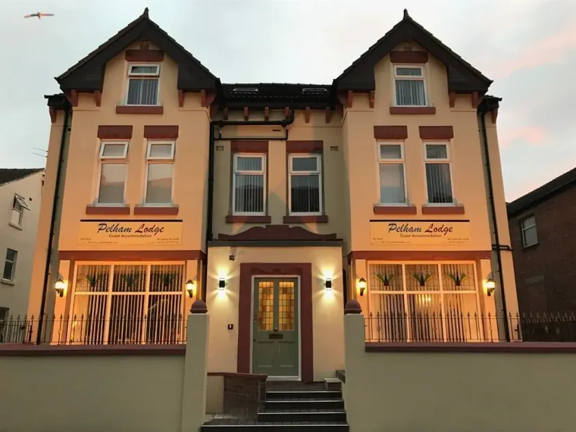 Pelham Lodge - Image 1