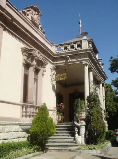 Hotel La Casona del Llano - Image 1