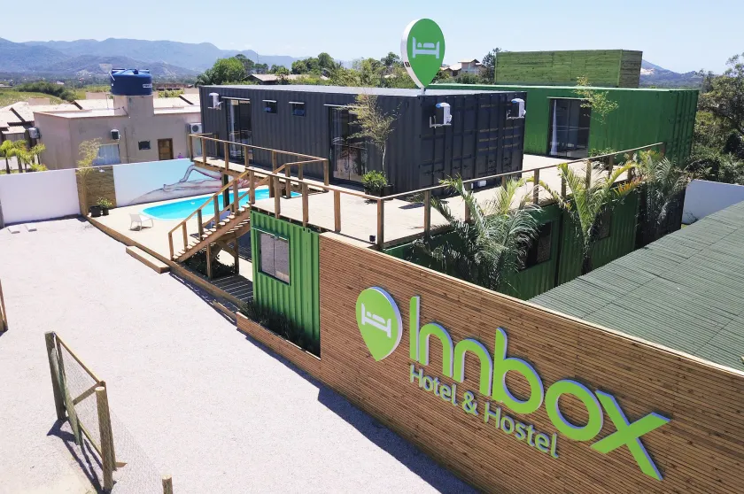 Innbox - Praia Do Rosa - Hostel - Image 1