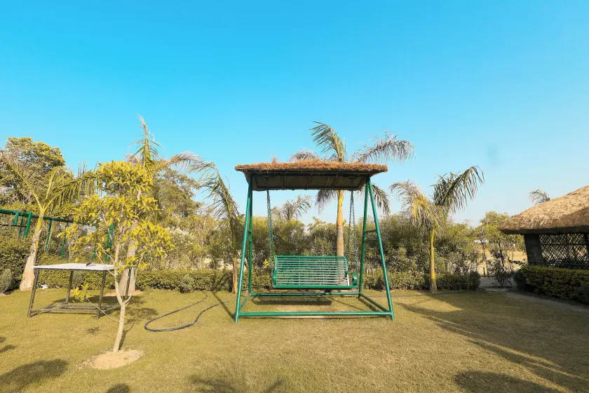 Brar Tiger Resort By The Forestory - Interior entrance