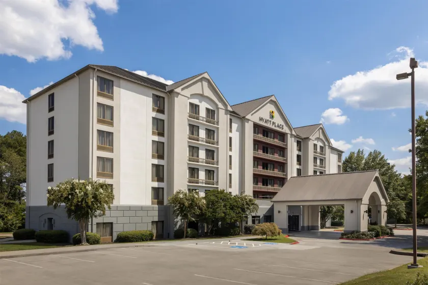 Hyatt Place Atlanta/Cobb Galleria - Image 1