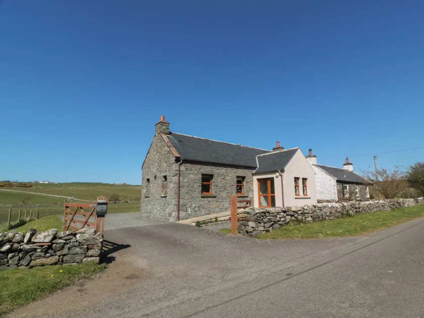 South Milton Cottage - Image 1