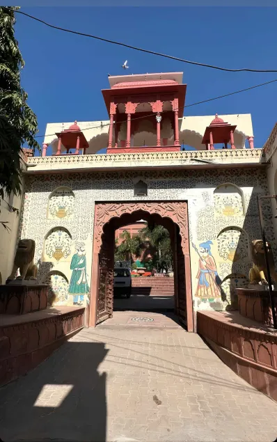 Hotel Suroth Mahal - Image 1