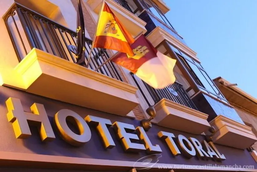 Hotel Ecologico Toral - Image 1